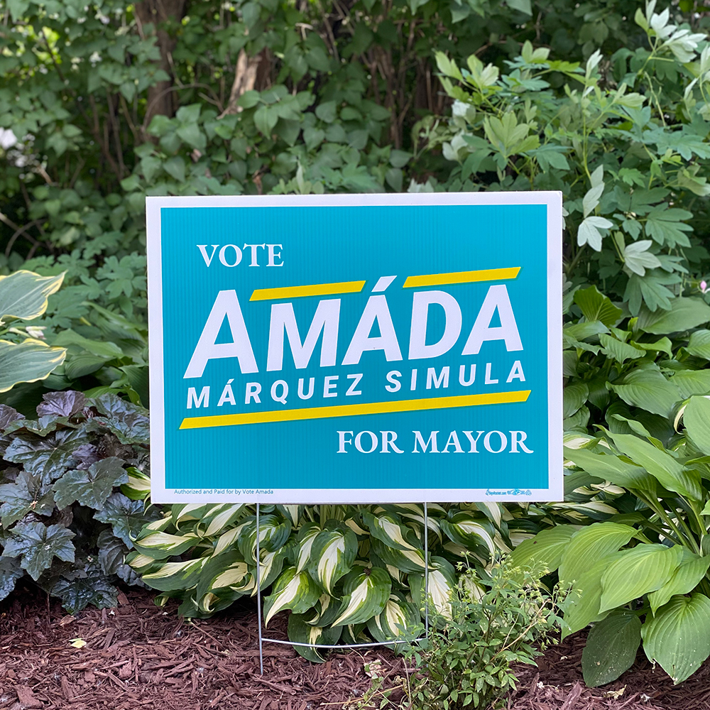 Vote Amáda Márquez Simula for Mayor lawn sign