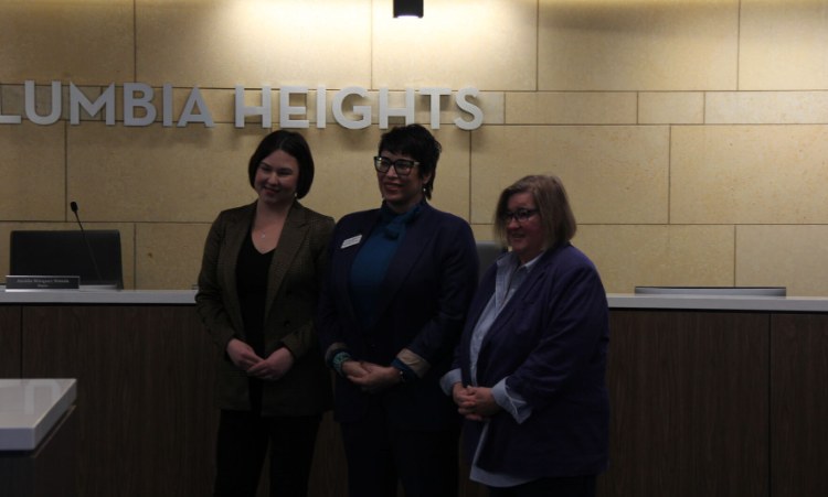 Columbia Heights mayor, council members sworn in