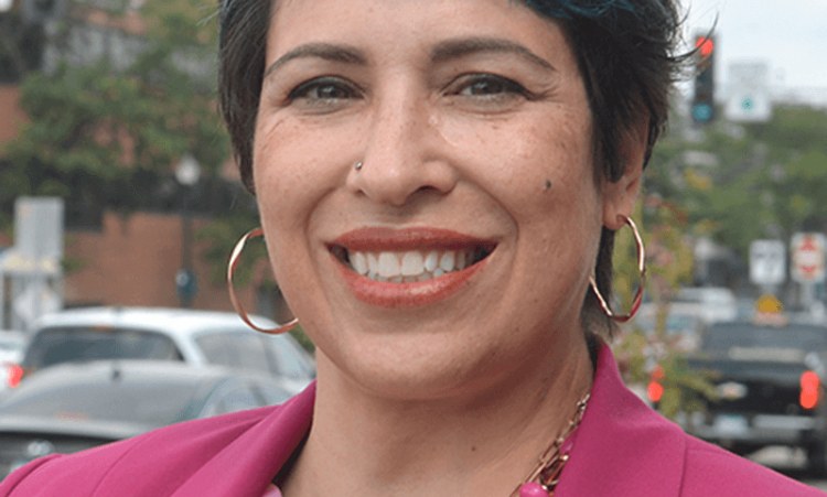 Bond challenges Márquez Simula for CH mayor